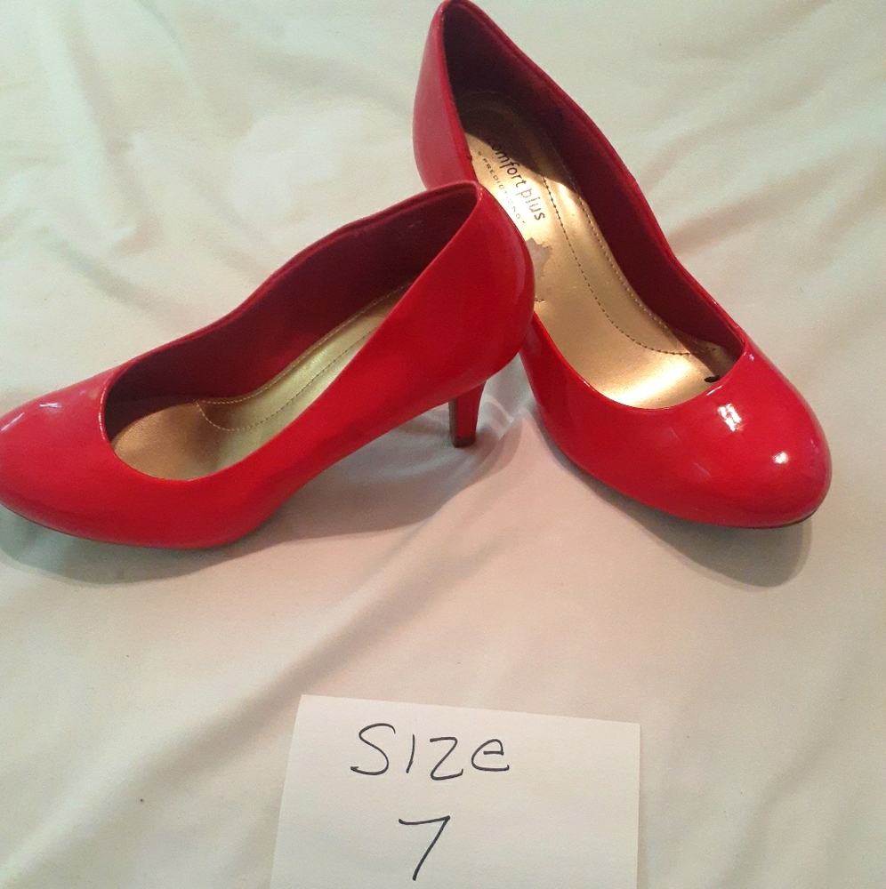 Hot Pink Heels